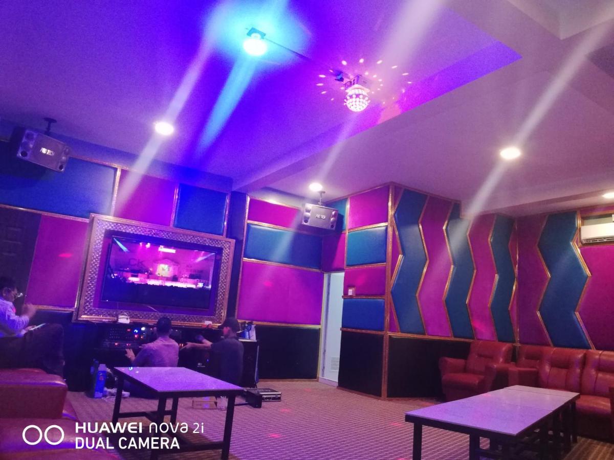 Supreme Hotel Yangon Dış mekan fotoğraf