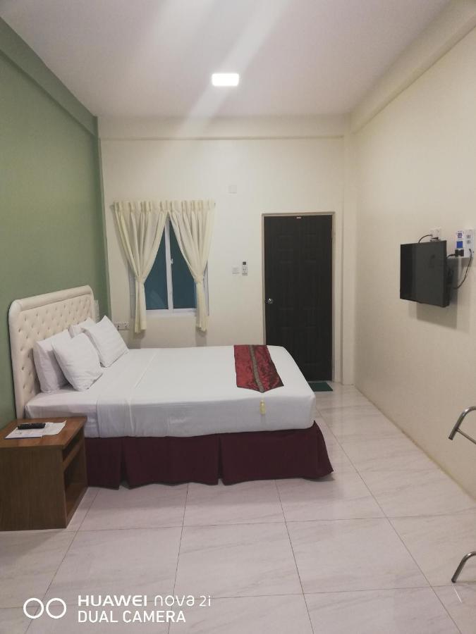 Supreme Hotel Yangon Dış mekan fotoğraf
